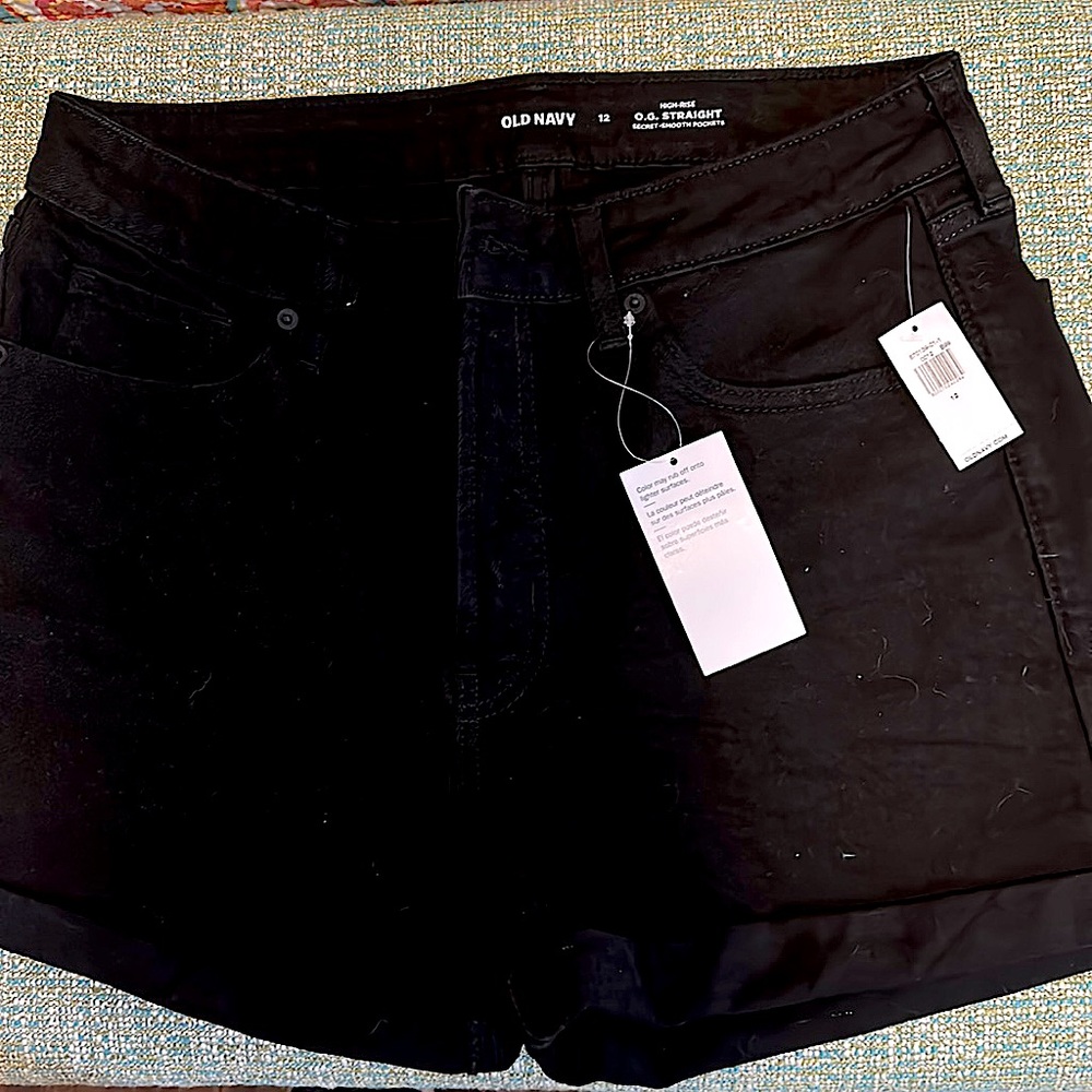 Old Navy high waisted cuffed shorts